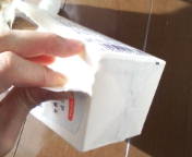 最速簡単、牛乳パック解体法_e0024918_12141828.jpg