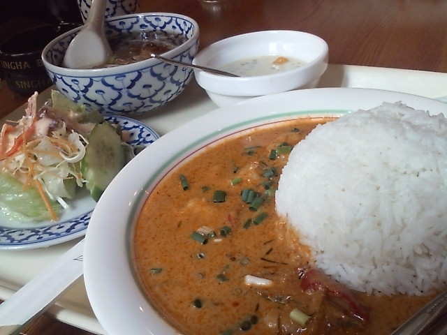 新宿ランチ、タイレストラン、クルンテープ_e0024918_13562290.jpg