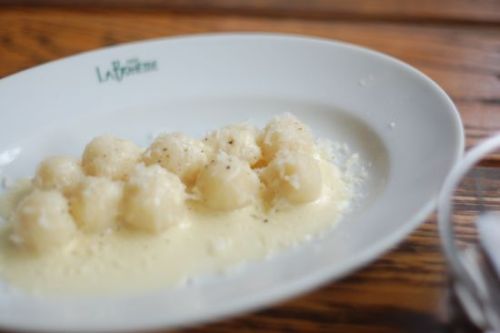 風が心地よい、ラ・ボエム(Cafe La Boheme)、新宿御苑_e0024918_1721244.jpg