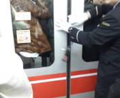 満員電車_e0024918_23262176.jpg